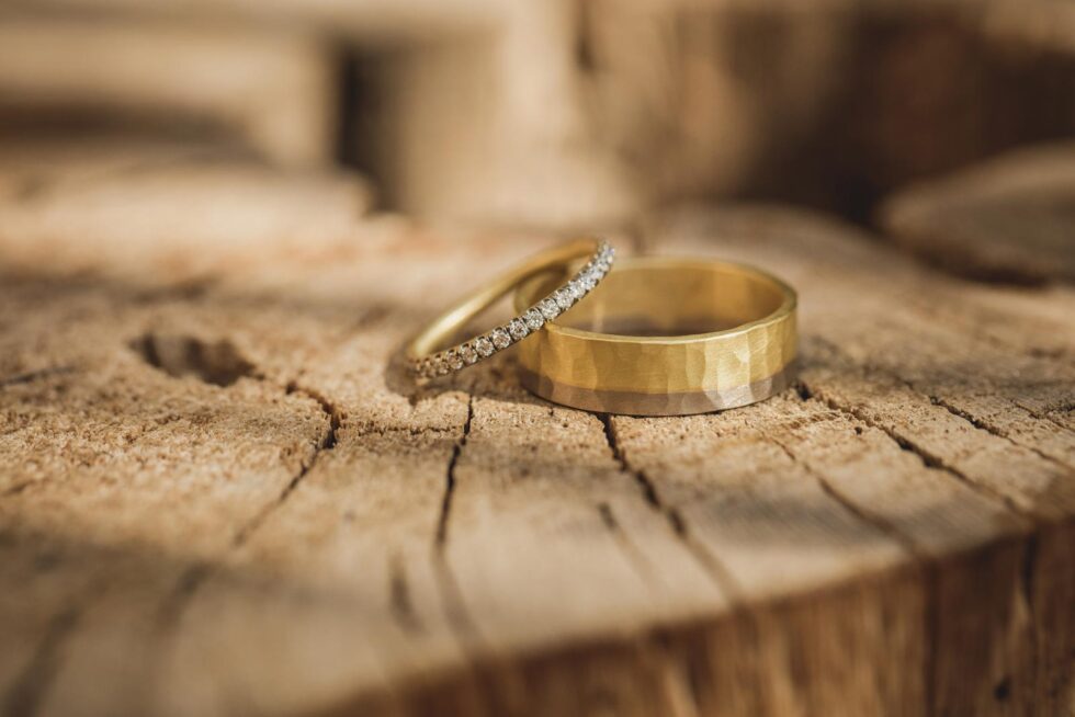 Close-Ups on Wedding Bands in Mexico City