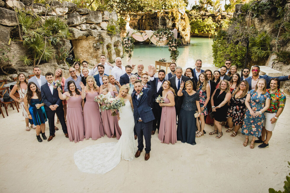 Photographing Large Bridal Parties in Mexico City