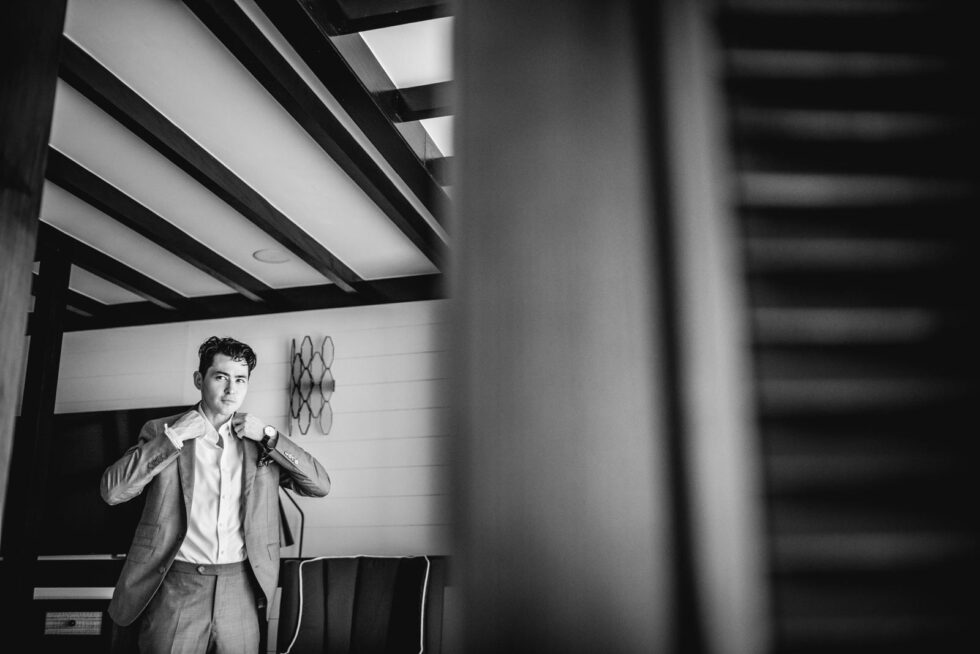 Groom’s Getting-Ready Shots in Mexico City